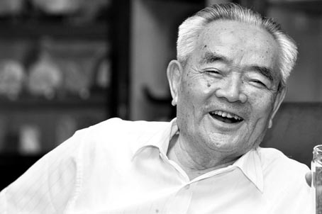 寻访河南籍健在开国将军 万海峰:修身养性 儒将