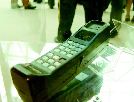 又见大哥大:20年前大哥大在万元以上