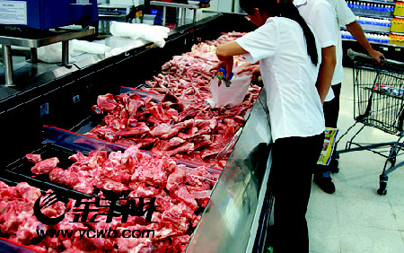 最新歌曲 月亮之上 图片 85k 450x282 月亮之上