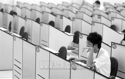 驾照理论考试搬到交警六分局