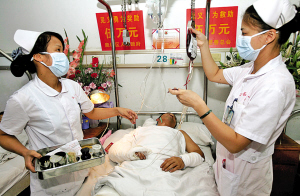 《大爱倾城》后续报道:病房里的三种眼泪