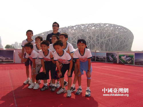 宜兰体操小选手志在奥运 十年后将成翻滚男人