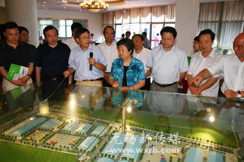 江苏省委副书记张连珍来锡专题调研(图)