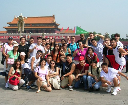 美国休斯顿大学正式设置中文专业 可授学士学位