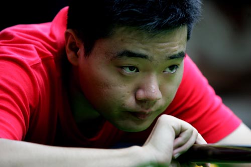 丁俊晖台球俱乐部昆明开业