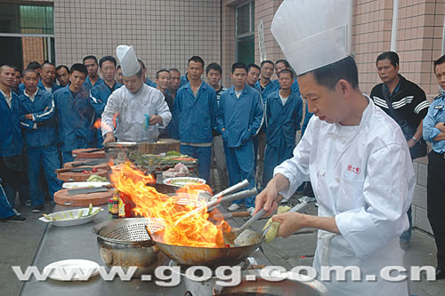 【图文】学一技之长 做有用之人