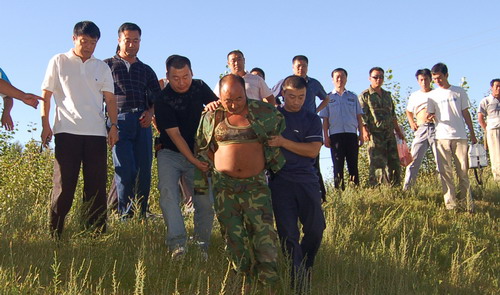 镇赉县公安局出动全局三分