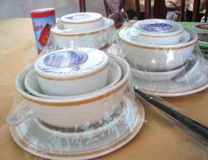 有人扶持有人叫停 餐具消毒产业何去何从?