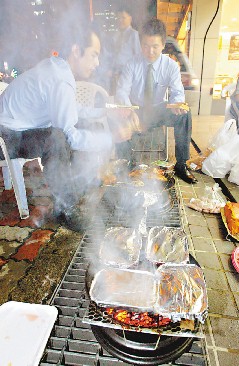 ����ڰ����˿�����Ⱦ���ػ�����������ֹͼ