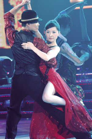 《舞动奇迹》舞王舞后出炉 张杰谢天华pk到底