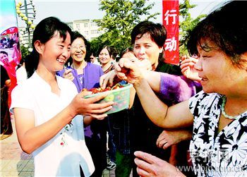 丰台区长辛店镇举行金秋成果展