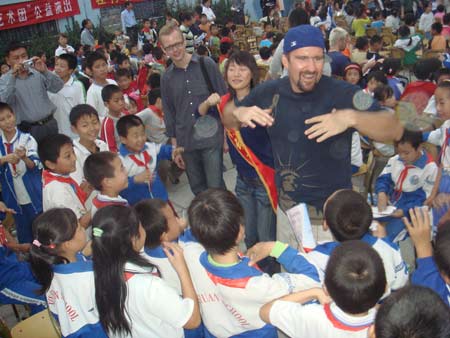 ��������ʹ�߹����ݳ��ذ������񹤾�������