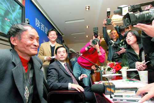 陕西惊现野生华南虎 打破华南虎灭绝论