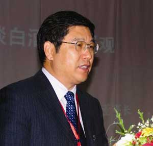 江苏十七大代表杨廷栋:领舞江苏白酒的时代先