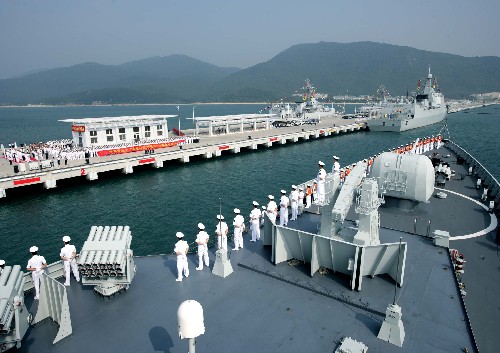 海军舰艇编队出访欧洲4国载誉归国回到三亚