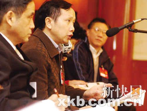 人大代表追问“逼”出旧案