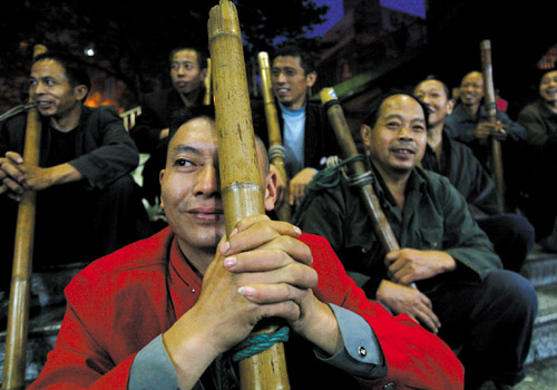 力哥李林荣这样过农民工日