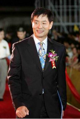 推介委员:濮存昕