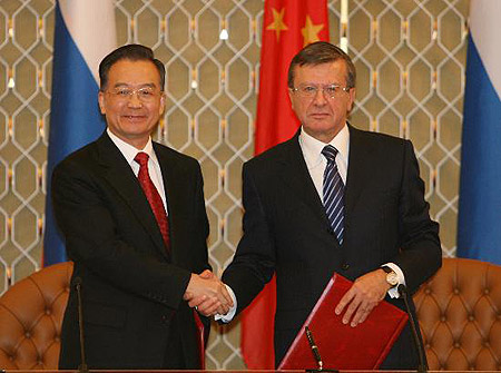 �ж��������е�ʮ���ζ��ڻ���