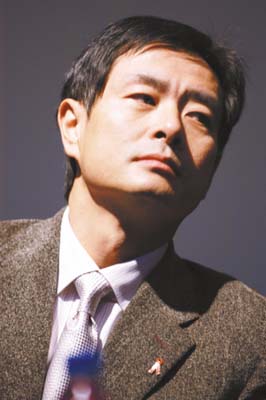 濮存昕代言瑞嘉地板摄影图_濮 - 濮存昕