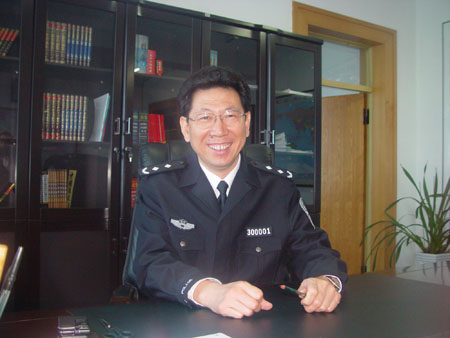 四平市公安局时刻研究为经济发展服务