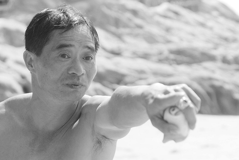 厦大白城:六旬老人冬泳溺水身亡