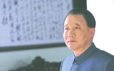 《历史转折中的邓小平》剧照