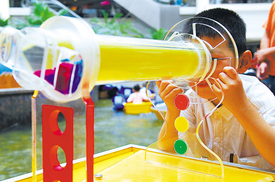 商场促销有新招 科普活动聚人气