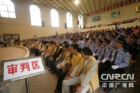 ���Ϸ�Ժ����������ڰ����������ƶ���(��ͼ)