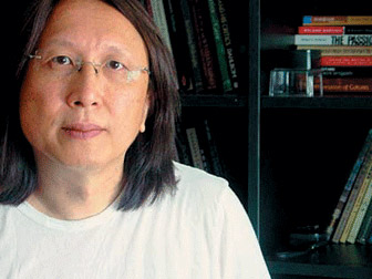 关于曹景行对外传播的学年毕业论文范文