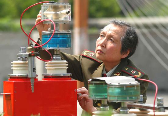 磁脉冲防护专家、解放军理工大学首席教授周璧华