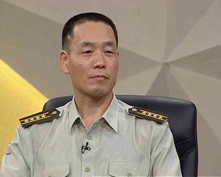 济南军区某红军师师长杨剑