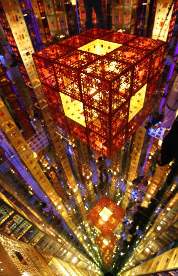 图文:法国装置艺术大师在沪举办空间艺术展(1