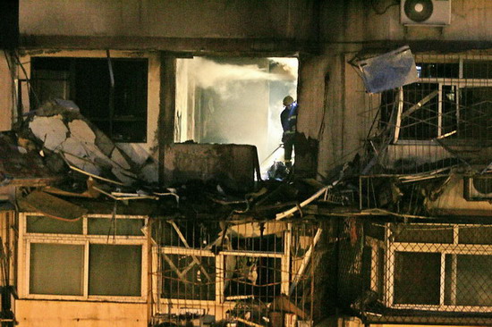 图文:煤气罐泄漏炸飞阳台