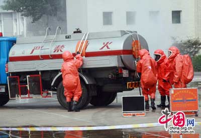 走进北京消防总队方庄特勤中队(组图)