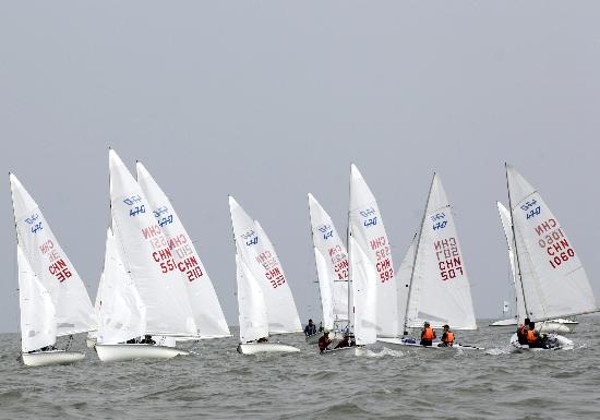 图文:(水运会·快讯)(2)帆船帆板长距离比赛结