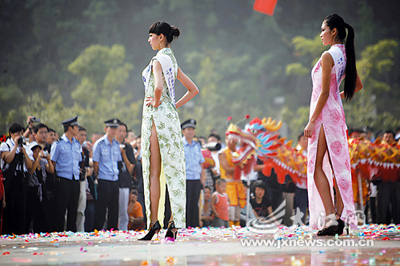 18届世界超模大赛中国总决赛在九江举行(组图