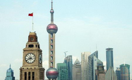 组图:上海外滩大钟大修后重新运行