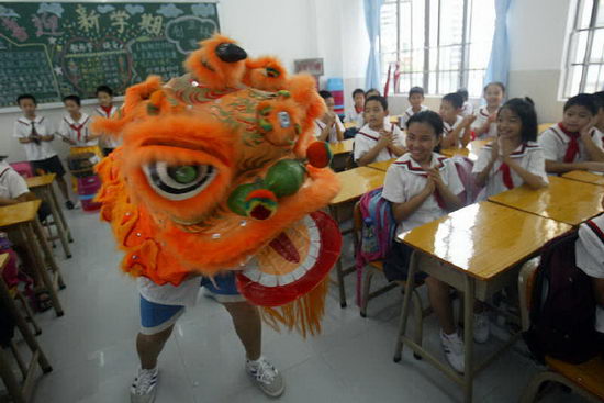 图文:猎德小学搬迁新址