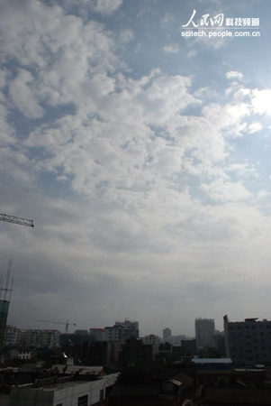 CCTV.com-组图:十时许西昌天气放晴