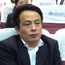 图文:苏州大学党委宣传部部长芮国强