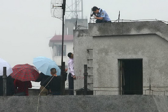 图文:龙归花园命案