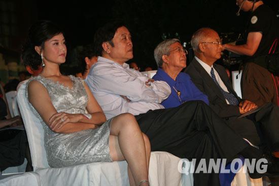 《杨澜访谈录》6周年庆典星光荟萃(组图)