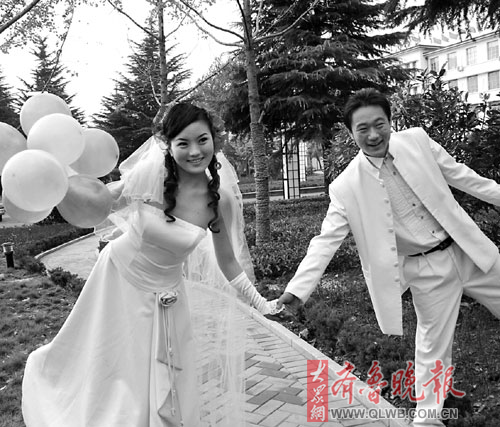 枣庄婚纱_枣庄学院(2)