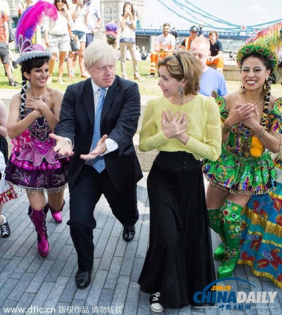 美幼教老师辞职跳翘臀舞 6秒赚4个月工资