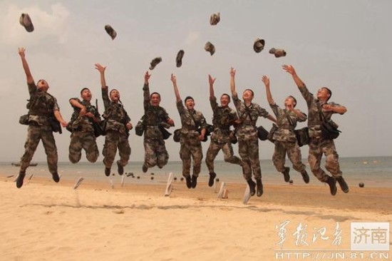 解放军提干向作战部队倾斜 某旅26战士圆军官