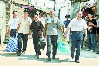 英雄昨回故乡太康县 英雄故里朱口镇今日举行