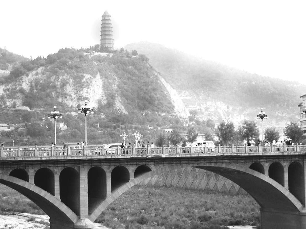 把社会效益放在首位,推进红色旅游健康发展