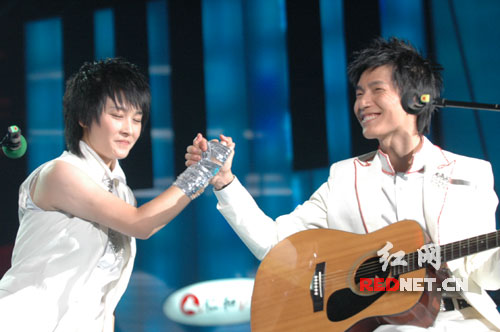 陈楚生、厉娜好看多过好听 最终被待定