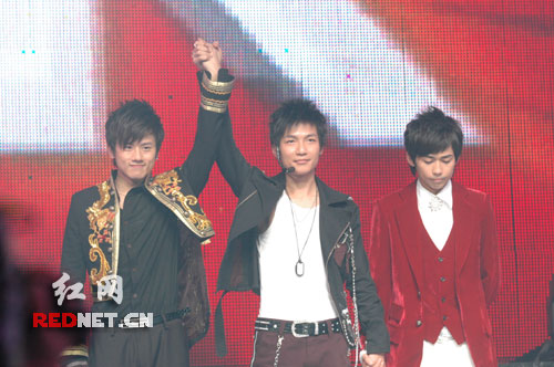 苏醒被赞完美却待定 将与张杰接受陈楚生选择